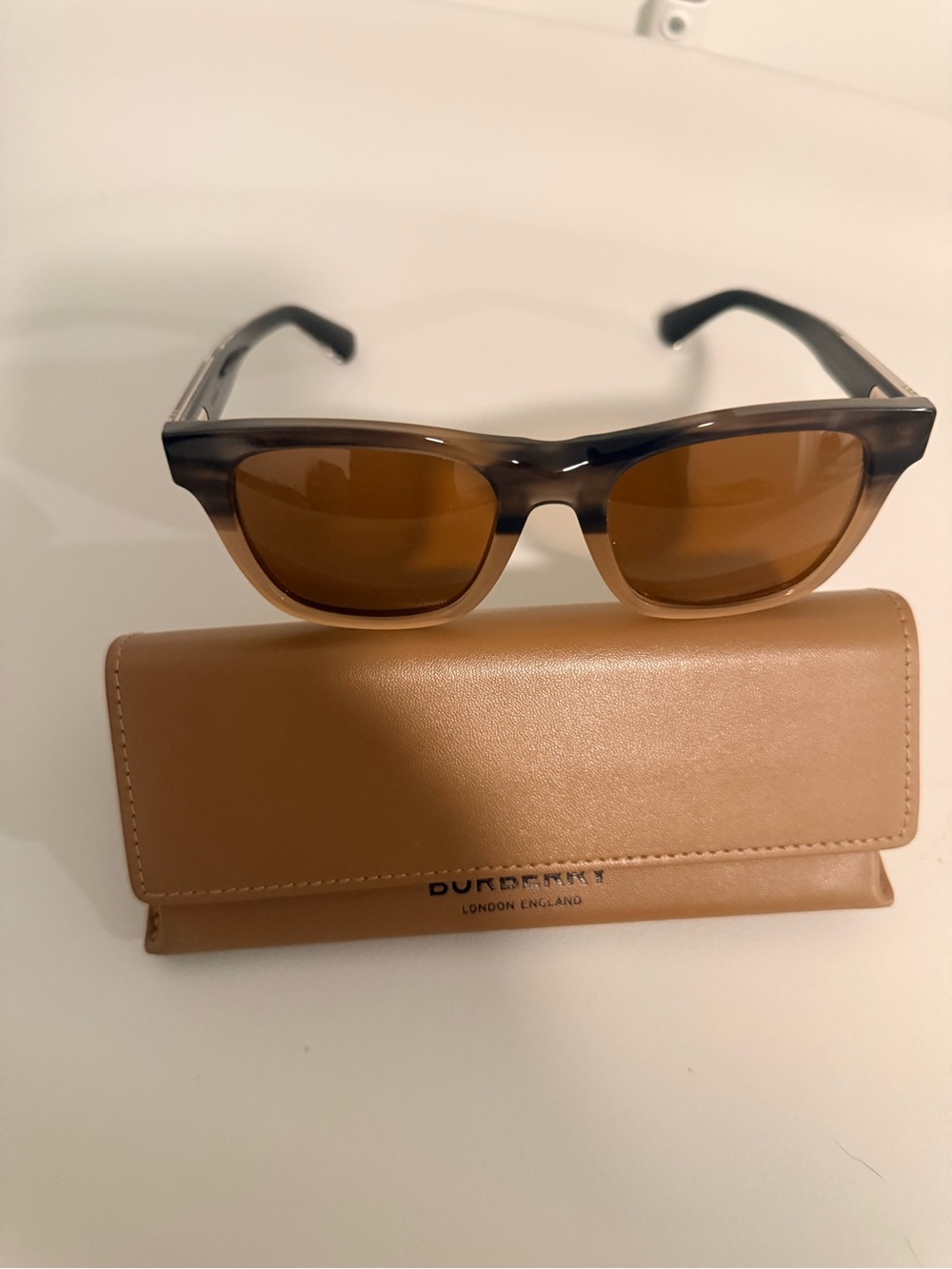 Burberry Men’s Brown Gradient Frame Sunglasses with Tan Case